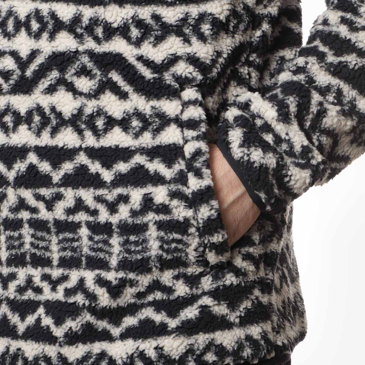Columbia Rugged Ridge III Printed Sherpa Half Snap Fleece, Dark Stone Madras Tonal, Detail Shot 3