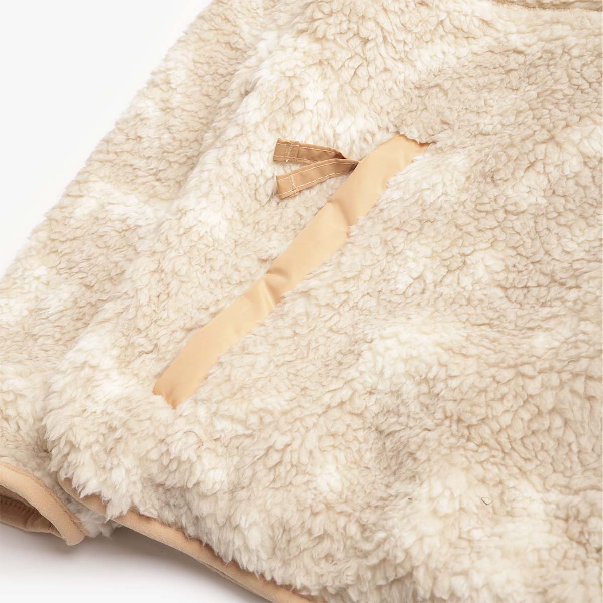 Columbia Winter Pass Reversible Fleece Jacket, Canoe Dark Stone Peaked Tonal, Detail Shot 5