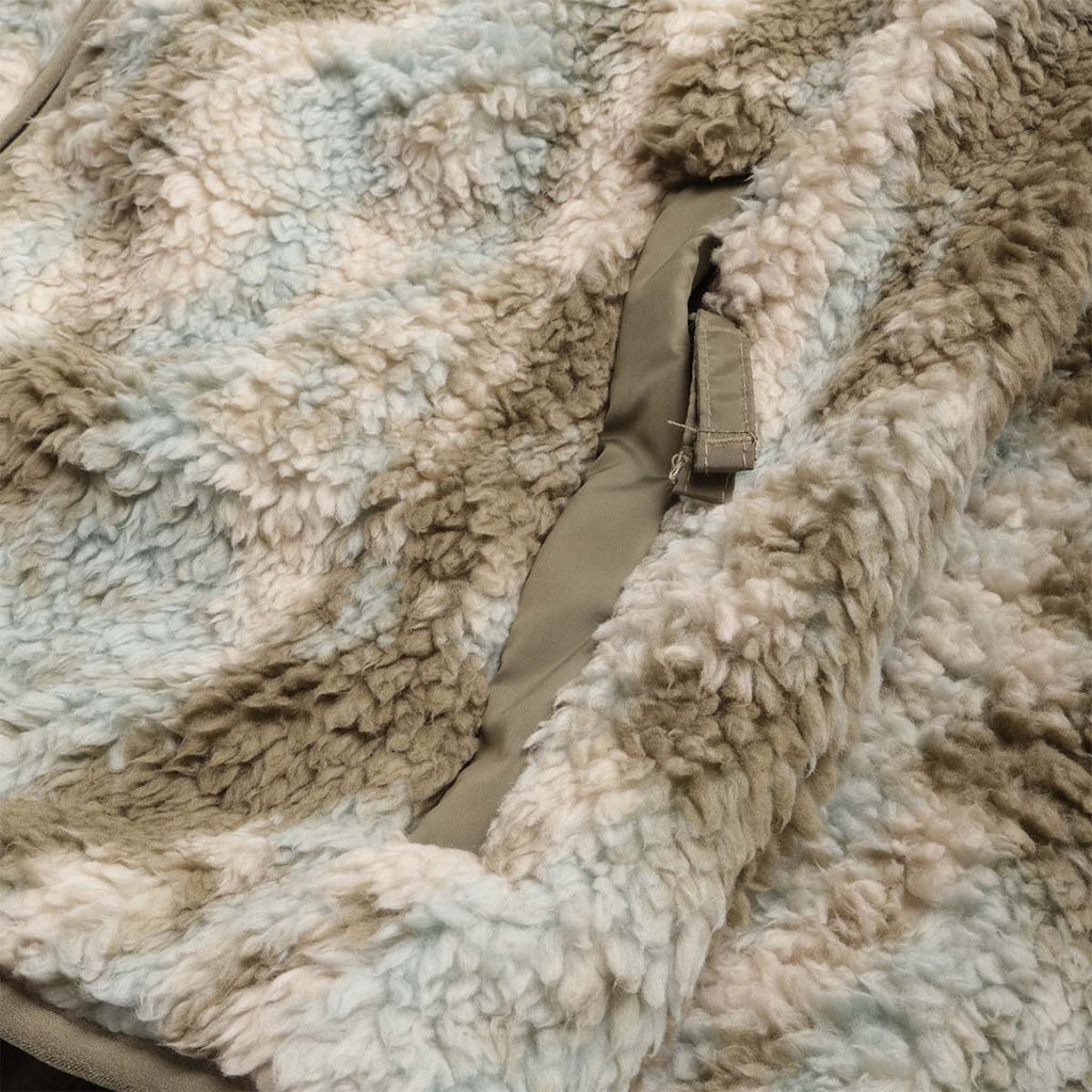 Columbia Winter Pass Reversible Fleece Jacket, Stone Green Tracks, Detail Shot 3