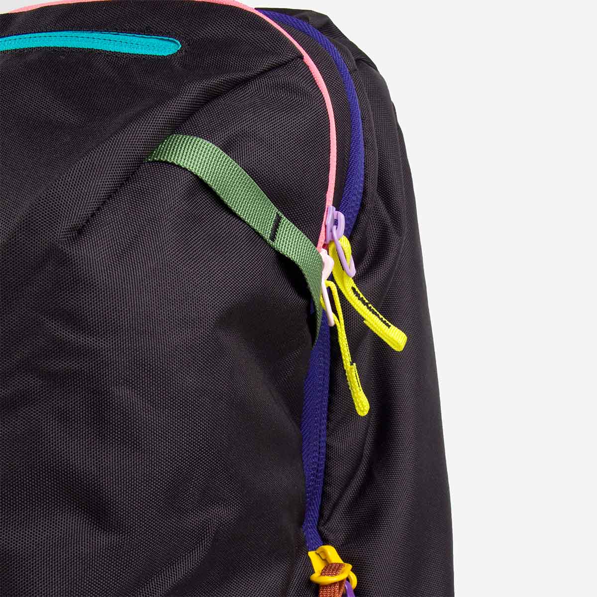 main Cotopaxi Allpa 35L Travel Pack, Del Dia Dark, Detail Shot 4