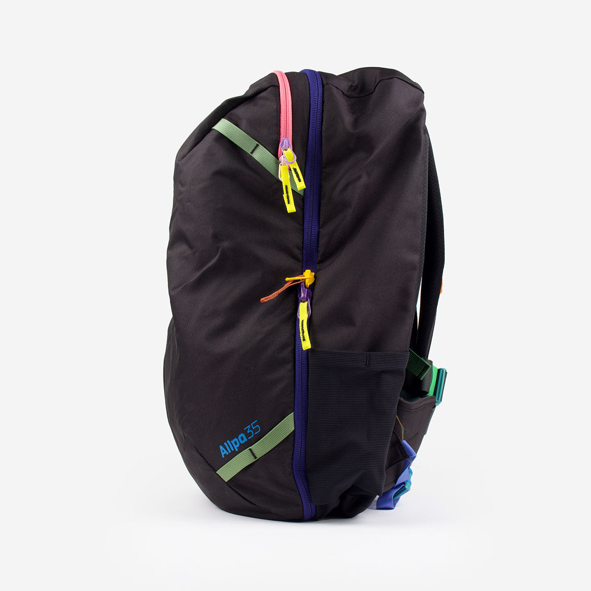 Cotopaxi Allpa 35L Travel Pack, Del Dia Dark, Detail Shot 5