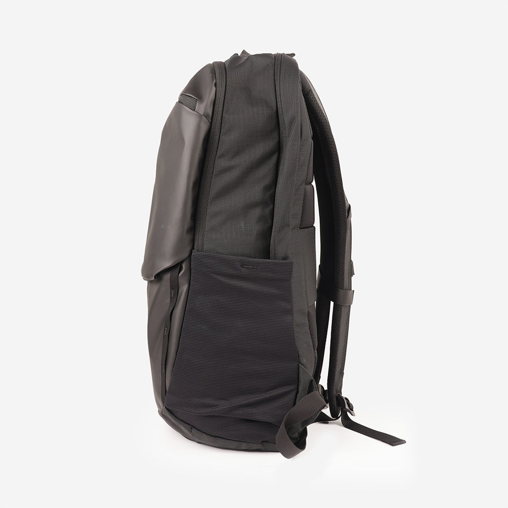 Cotopaxi Allpa 26L Daypack, Cotopaxi Black, Detail Shot 2