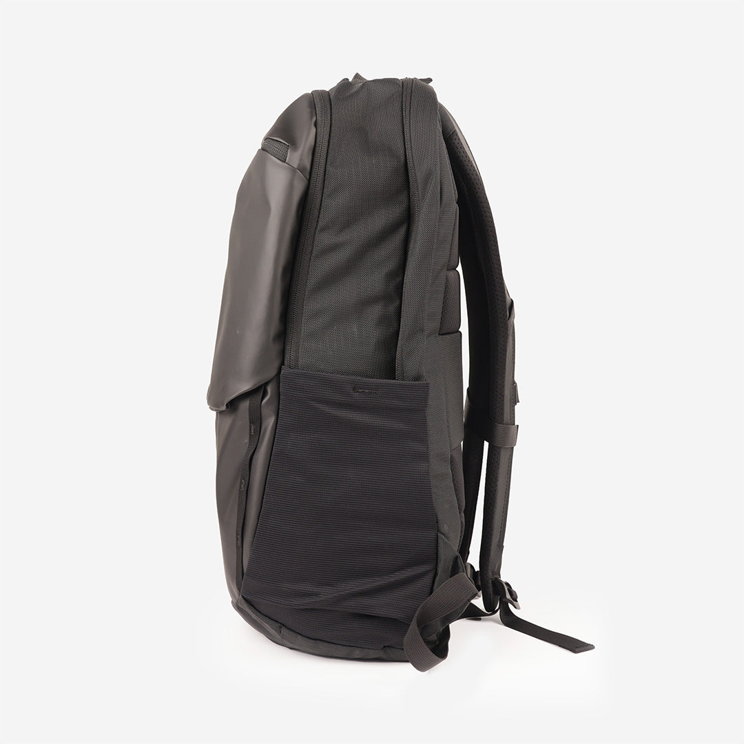 Cotopaxi Allpa 26L Daypack, Cotopaxi Black, Detail Shot 2
