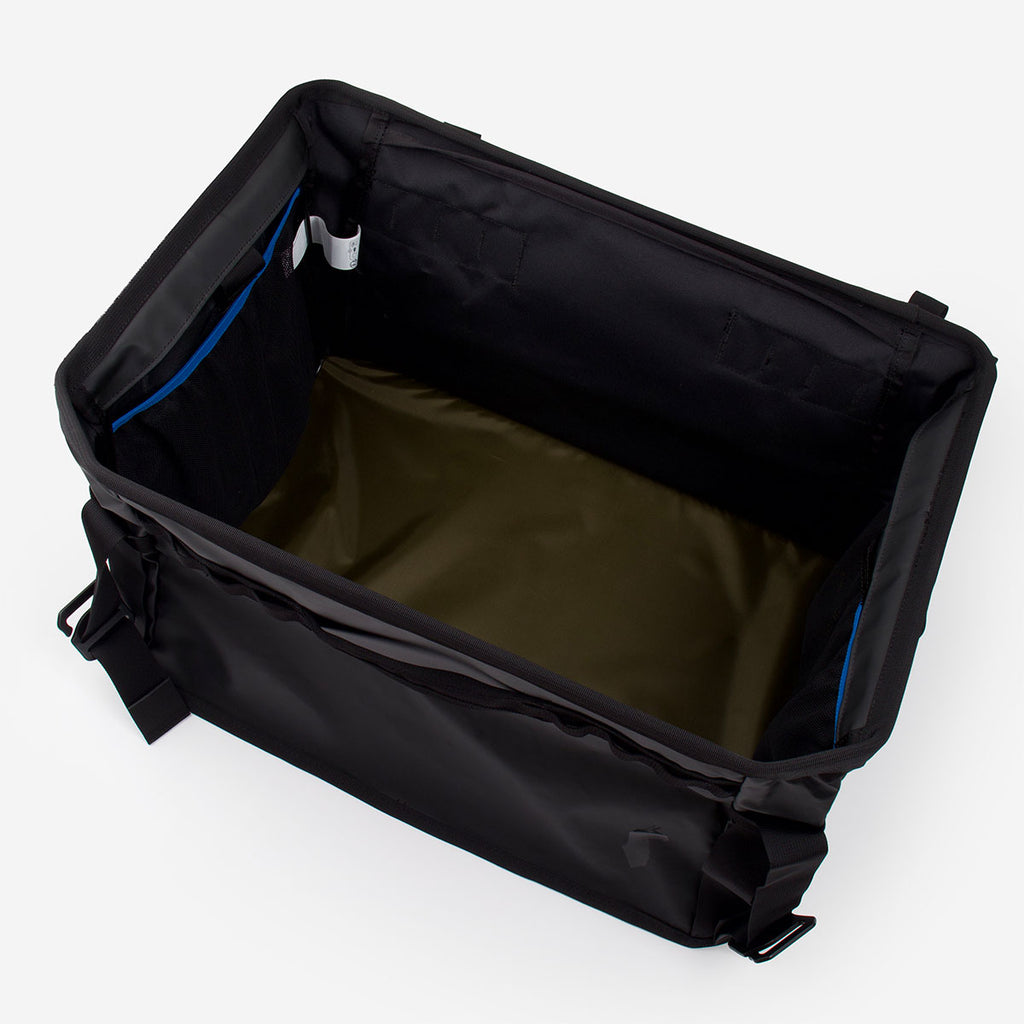 Cotopaxi Allpa 60L Gear Hauler Box, Black, Detail Shot 5