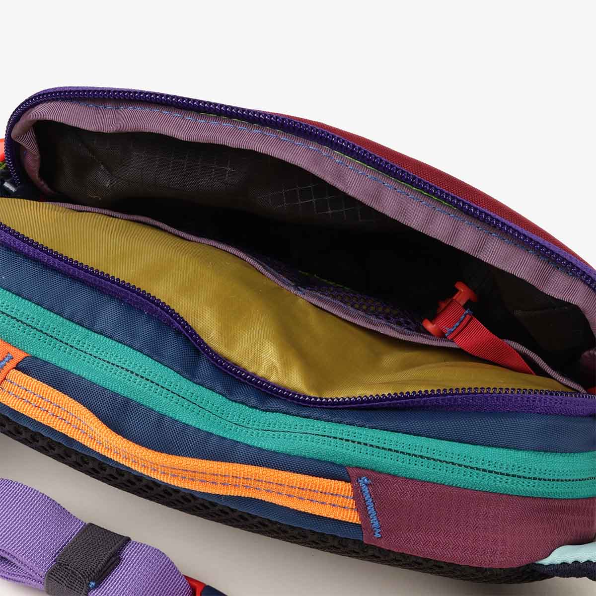 Cotopaxi Allpa X 1.5L Hip Pack, Del Dia, Detail Shot 5