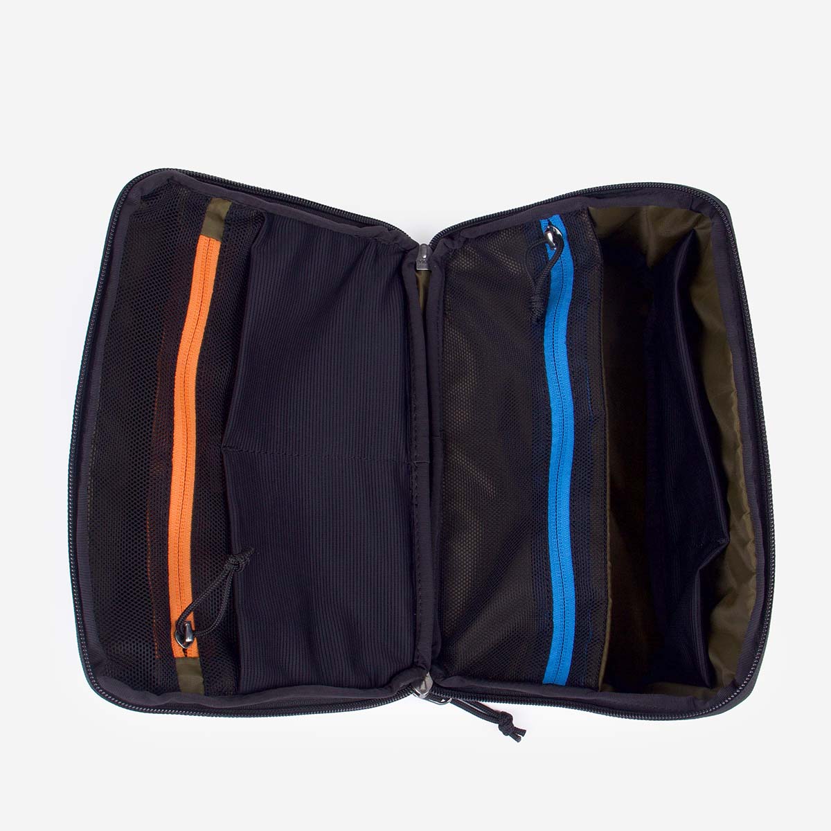 Cotopaxi Viaje Toiletry Kit, Cotopaxi Black, Detail Shot 2