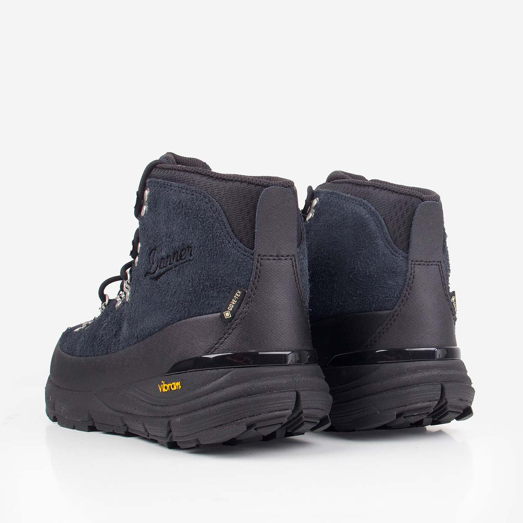 Danner Mountain 600 ID GTX Boots, Jet Black, Detail Shot 3