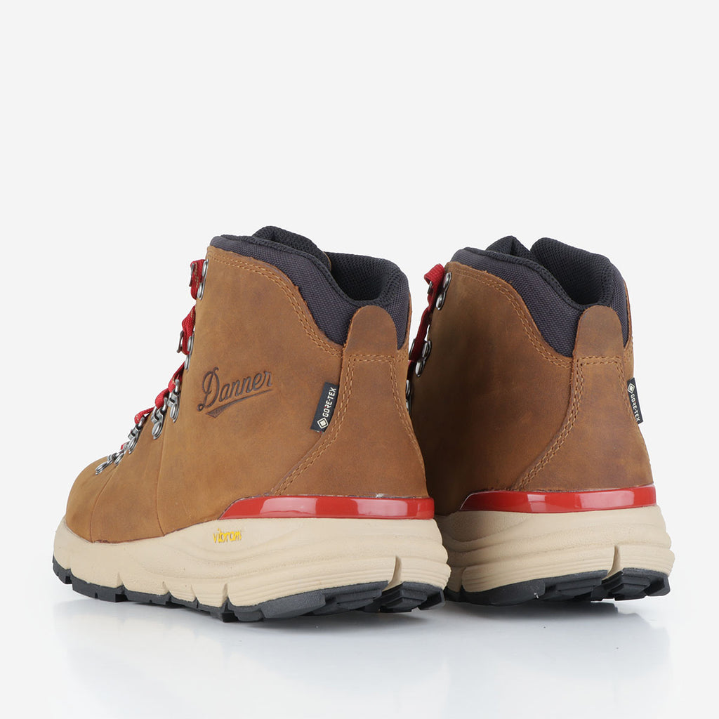Danner Mountain 600 Leaf GTX Boots - D Standard Fit, Grizzly Brown Rhodo Red, Detail Shot 3