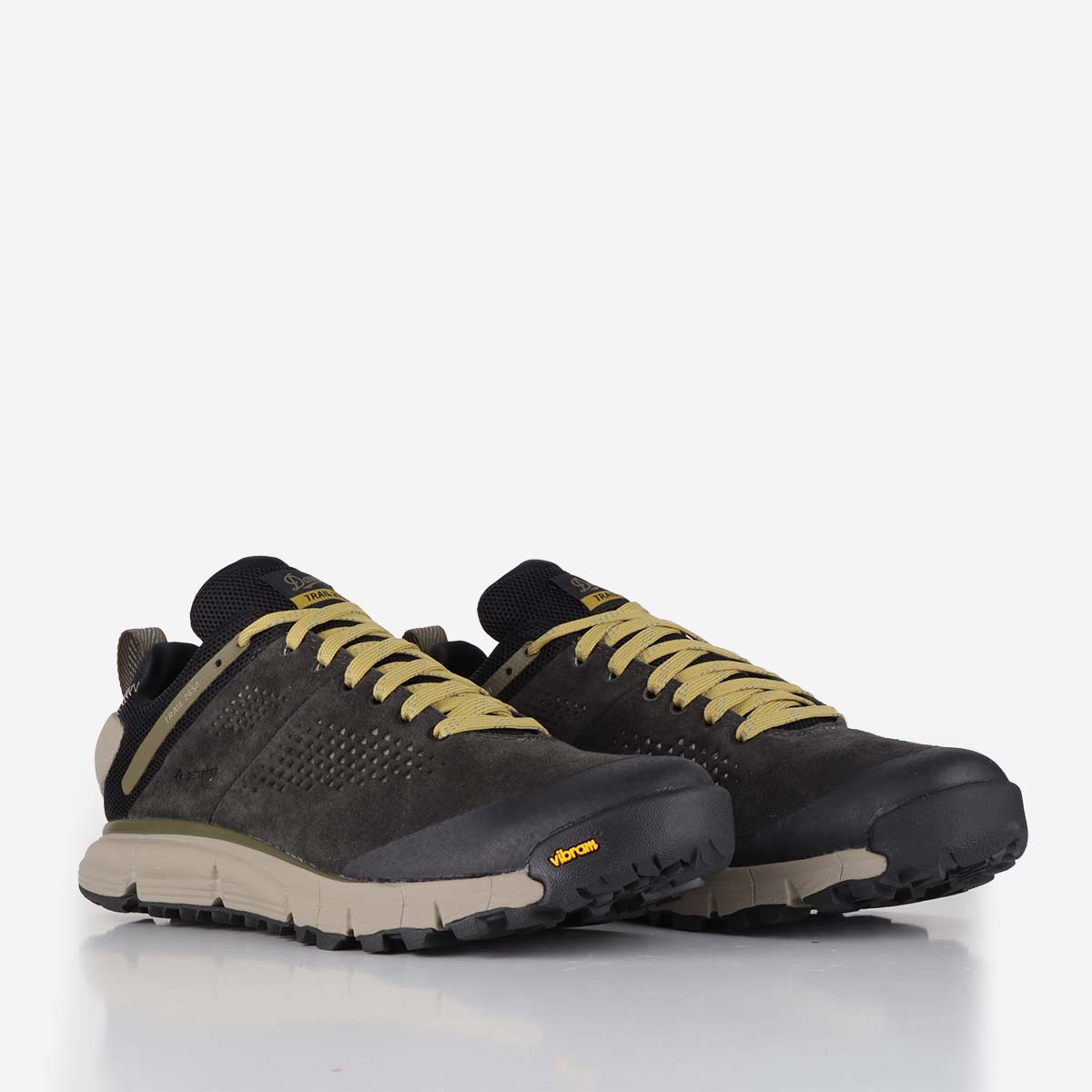 Danner Trail 2650 3" GTX Shoes - D Standard Fit, Black Olive Flax Yellow GTX, Detail Shot 2