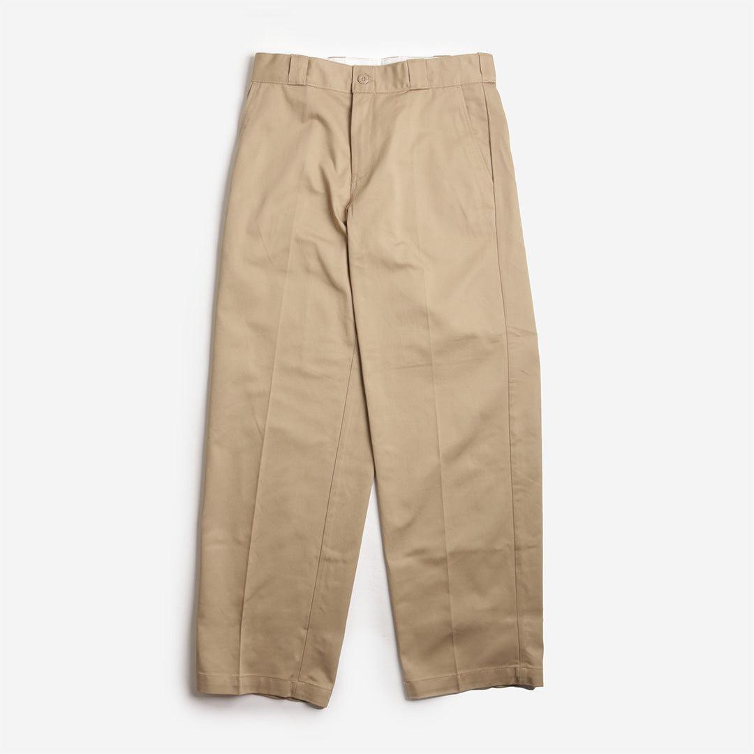 Dickies 247 Loose Work Pant, Desert Sand, Detail Shot 1