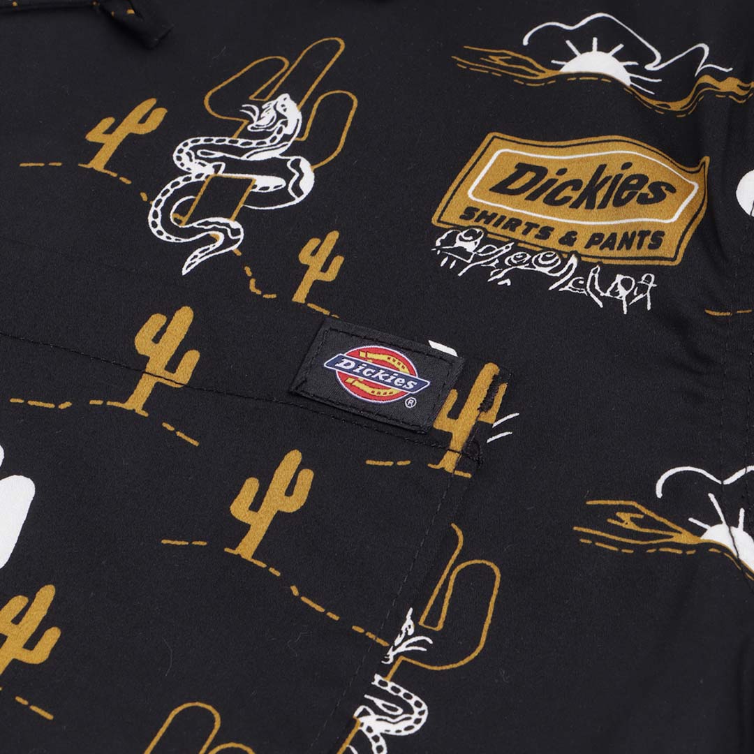 Dickies Bettles AOP Shirt, Black, Detail Shot 2