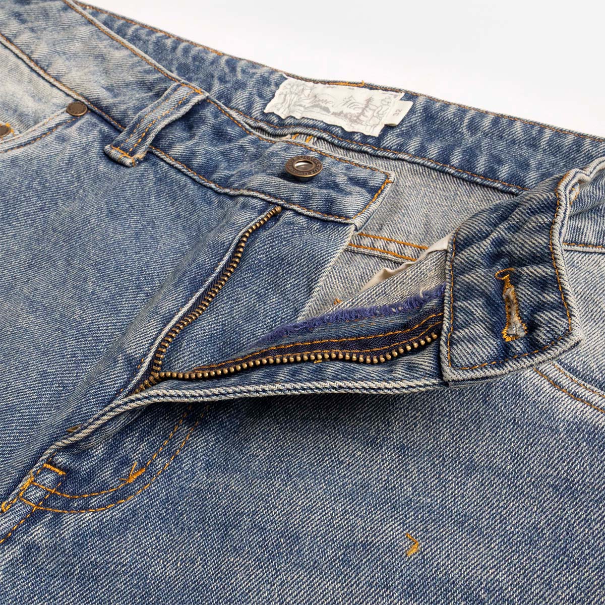 Dime Classic Denim Shorts, Sandblasted Indigo, Detail Shot 4