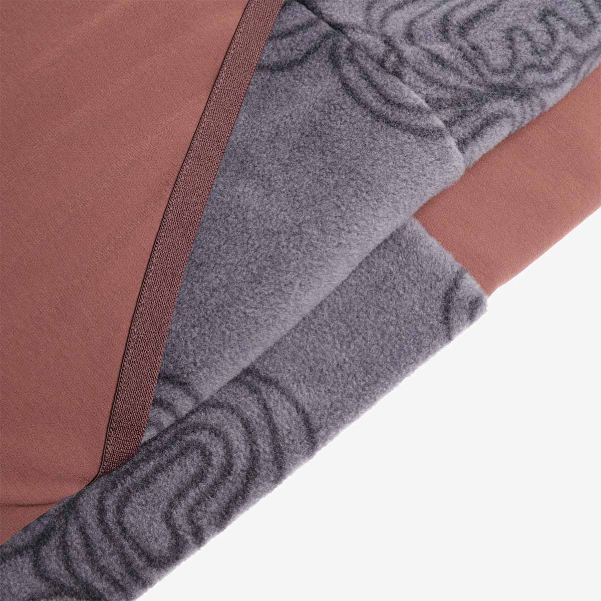 Rust panel against grey fleece, Element MxE jacket