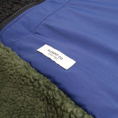 Blue nylon lining and Element brand label detail