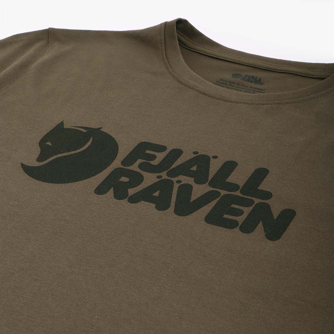 Fjallraven Logo T-Shirt, Dark Olive, Detail Shot 2