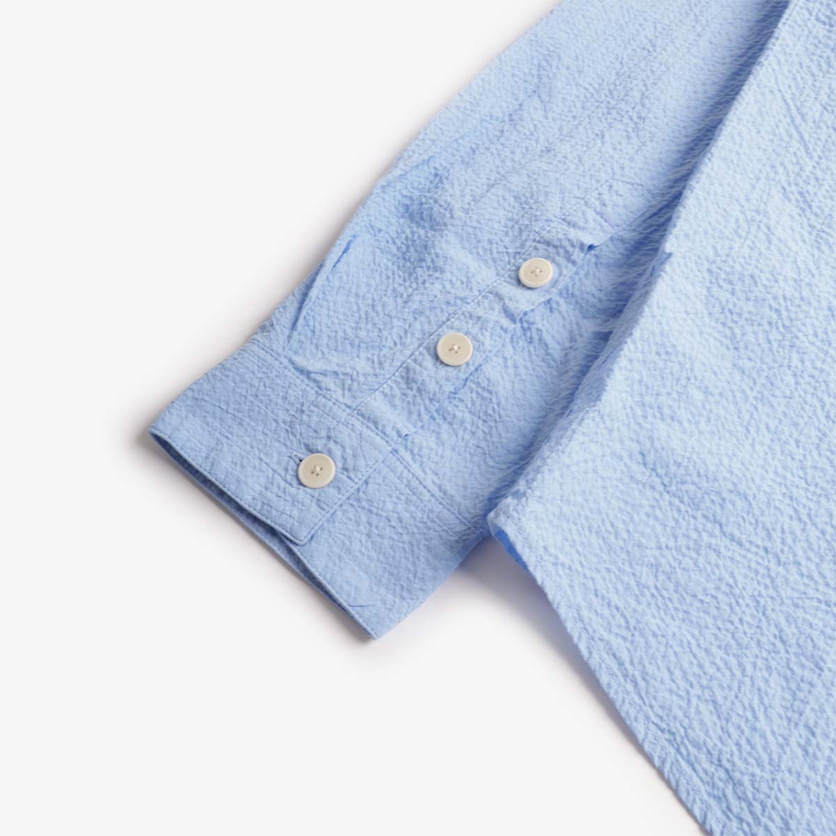 Folk Relaxed Fit Shirt, Blue Bubble Seersucker, Detail Shot 4