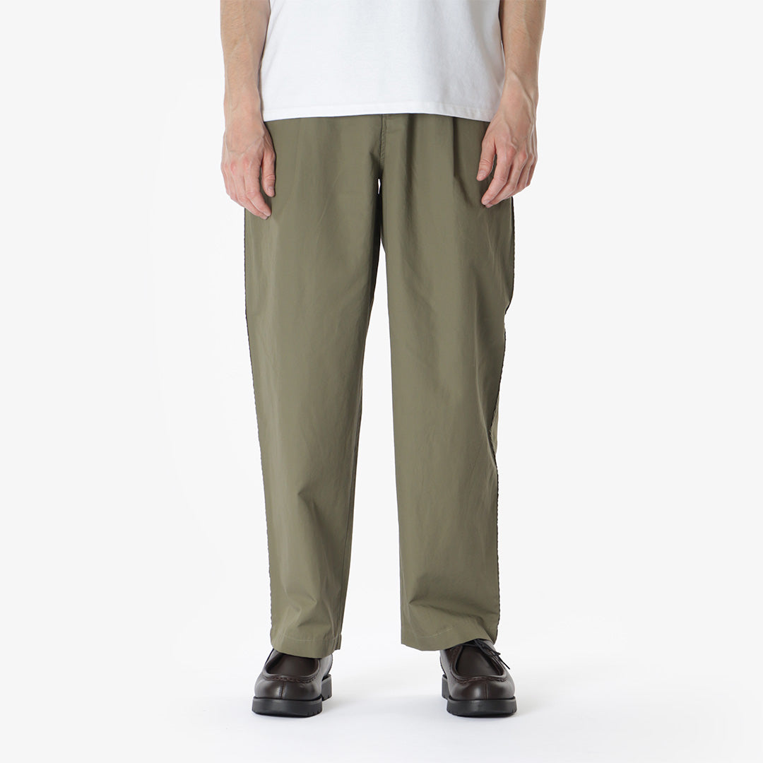 Folk Wide Fit Trousers, Dark Sage, Detail Shot 1