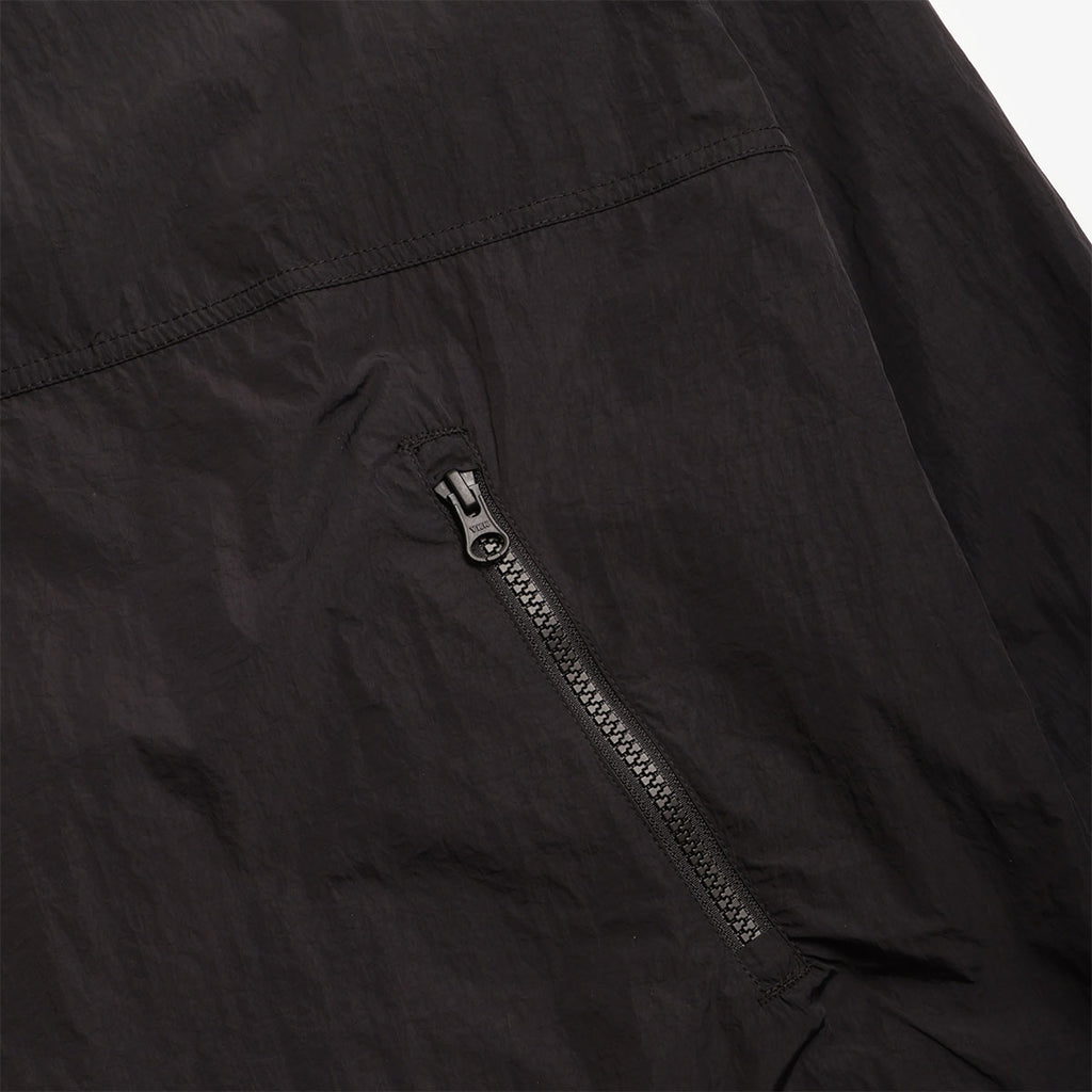 FrizmWORKS Nylon Pocket Pullover, Black, Detail Shot 4