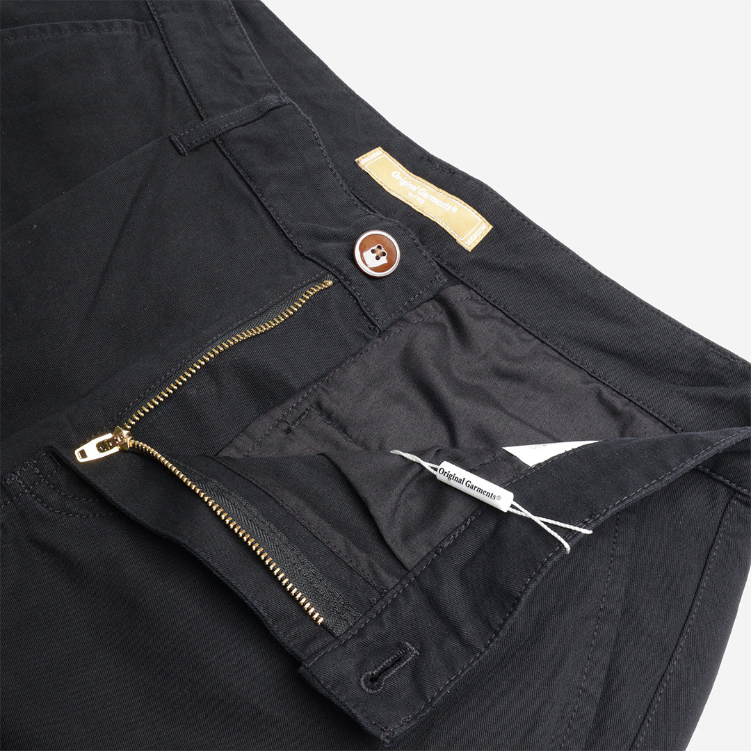 Open zip fly detail, black FrizmWORKS Haworth One Tuck Pant