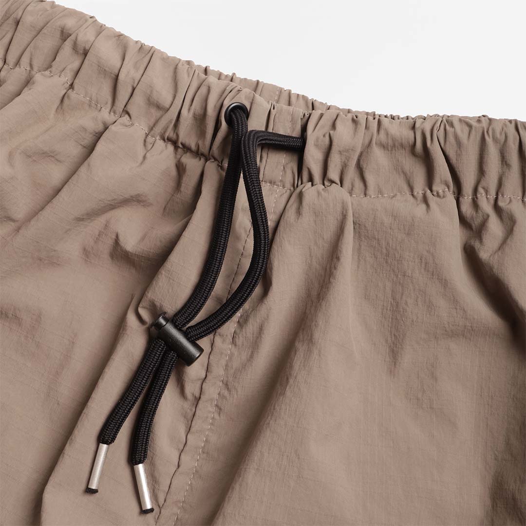 FrizmWORKS Mondrian Light Shorts, Mud, Detail Shot 2