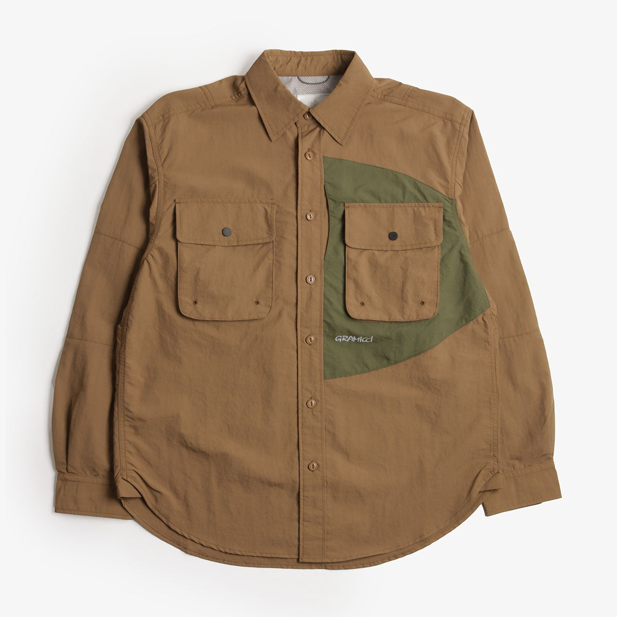 Gramicci Nylon Brentwood Shirt, Coyote, Detail Shot 1
