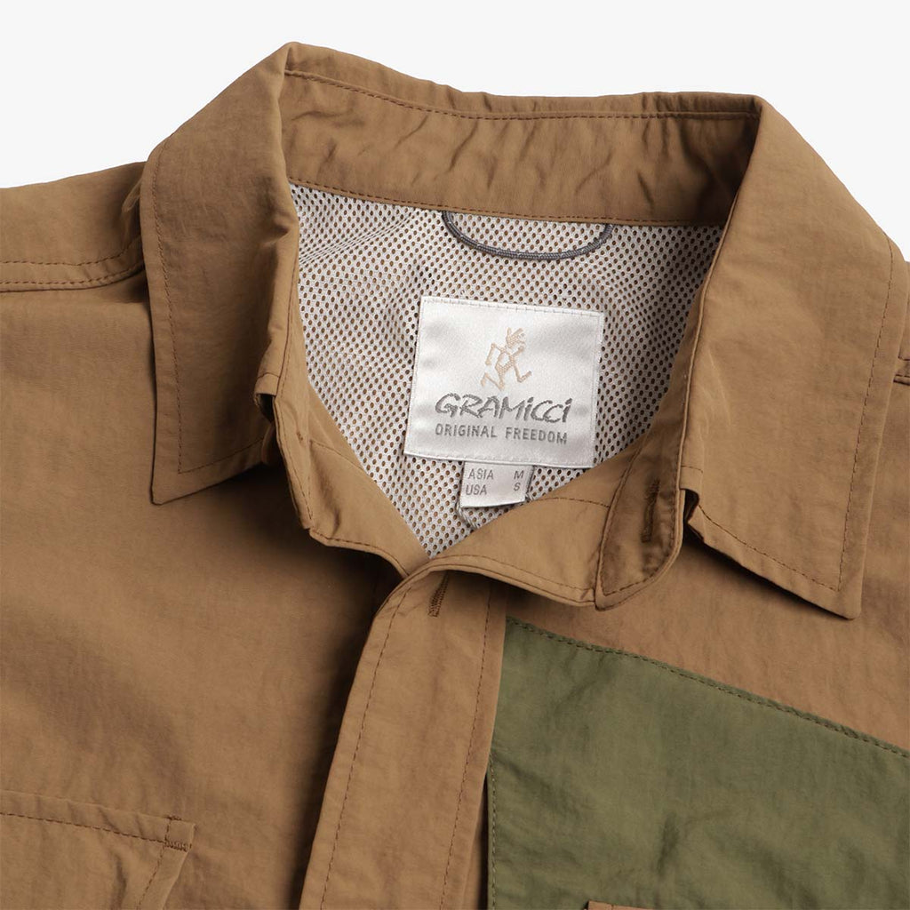 Gramicci Nylon Brentwood Shirt, Coyote, Detail Shot 3