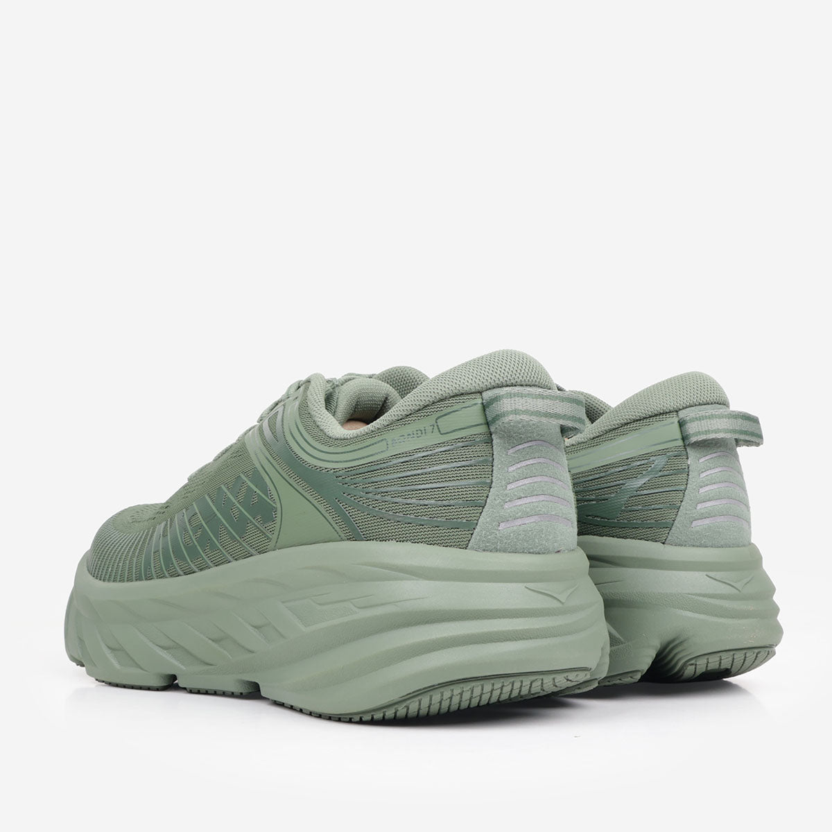 HOKA Bondi 7 shoes in Nettle Leaf, heel and back view