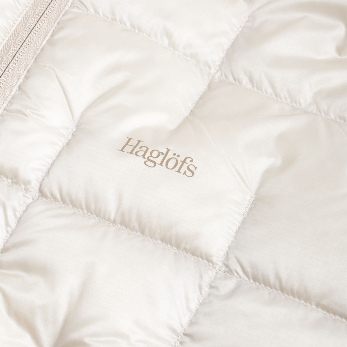 main Haglofs Hede Down Hood Jacket, Chalk Beige, Detail Shot 4