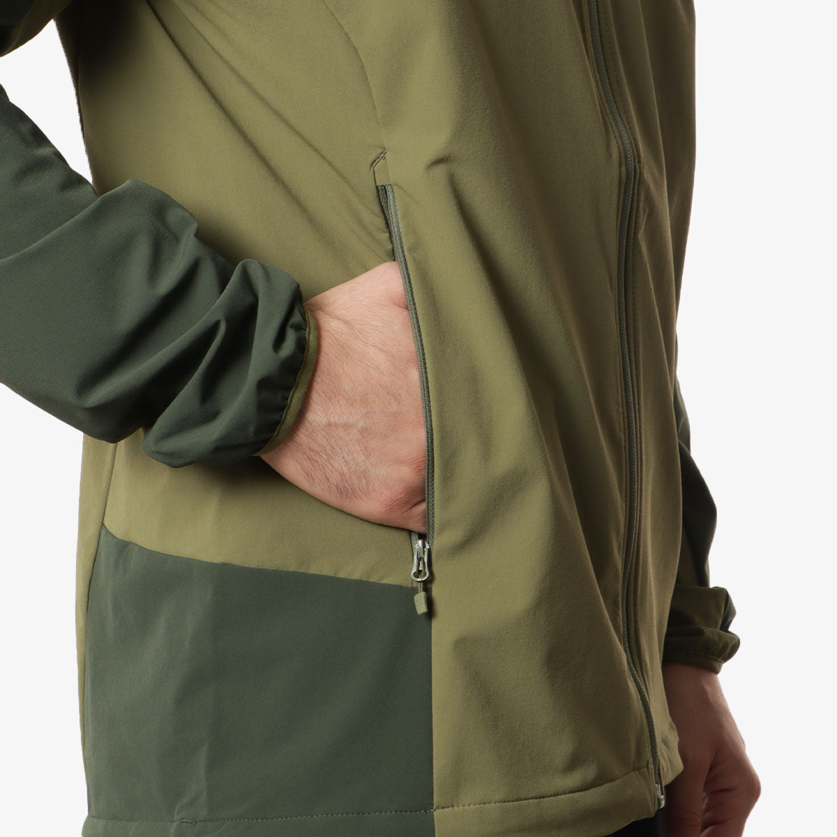 Haglofs Moran Softshell Hooded Jacket, Olive Green Seaweed Green, Detail Shot 3