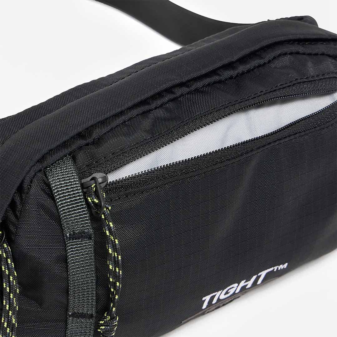 main Haglofs Tight Hip Pack 1L, True Black Magnetite, Detail Shot 1