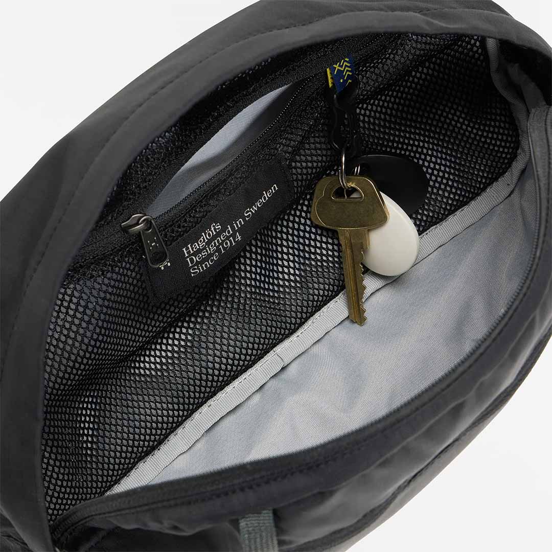 Haglofs Tight Hip Pack 3.5L, True Black Magnetite, Detail Shot 4