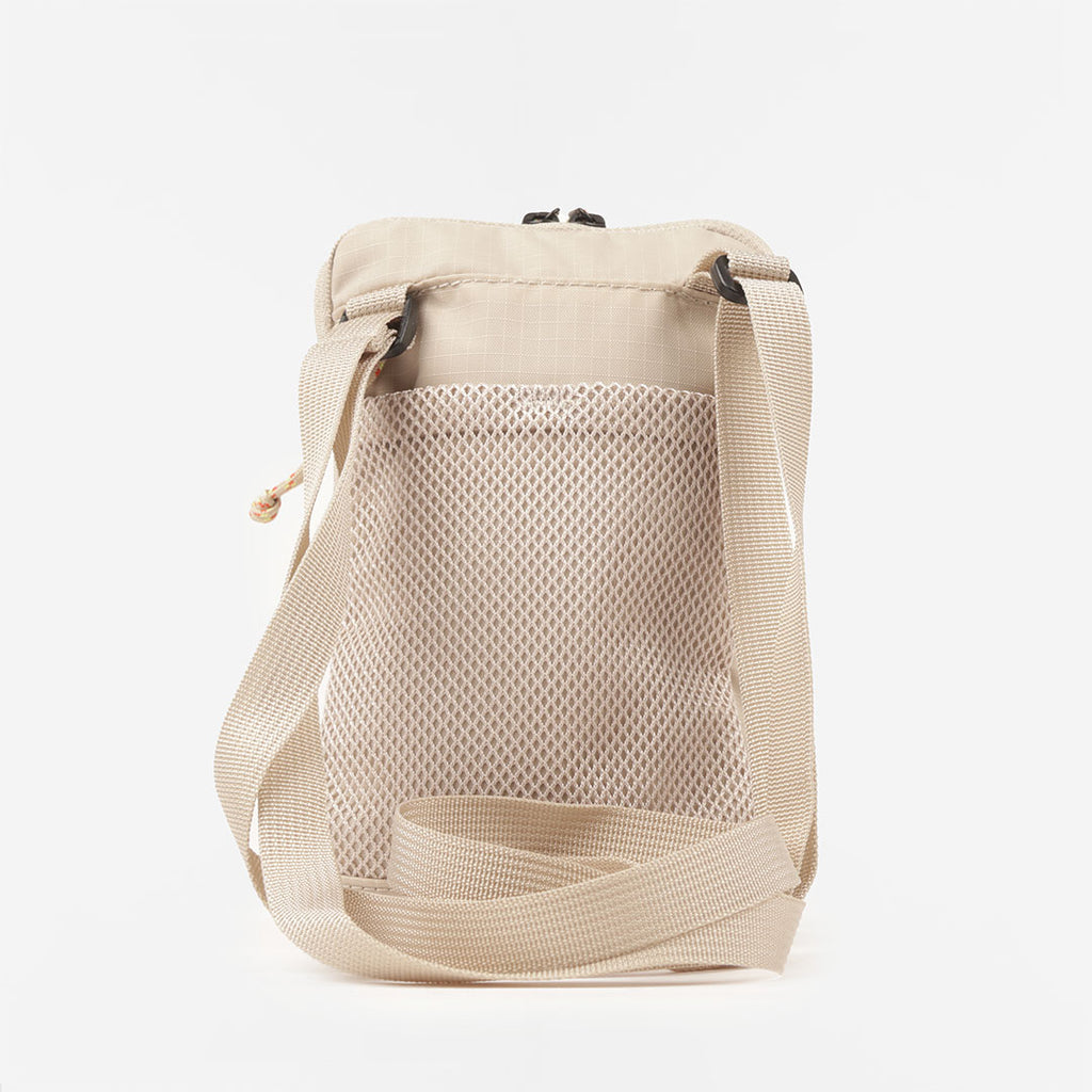 Haglofs Tight Pocket Bag, Chalk Beige True Black, Detail Shot 2