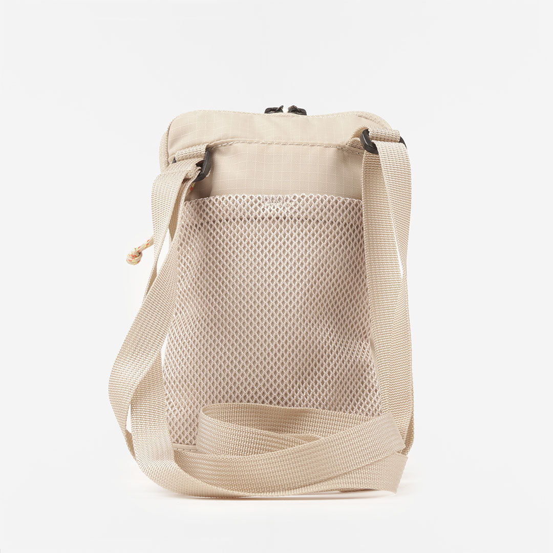 Haglofs Tight Pocket Bag, Chalk Beige True Black, Detail Shot 2