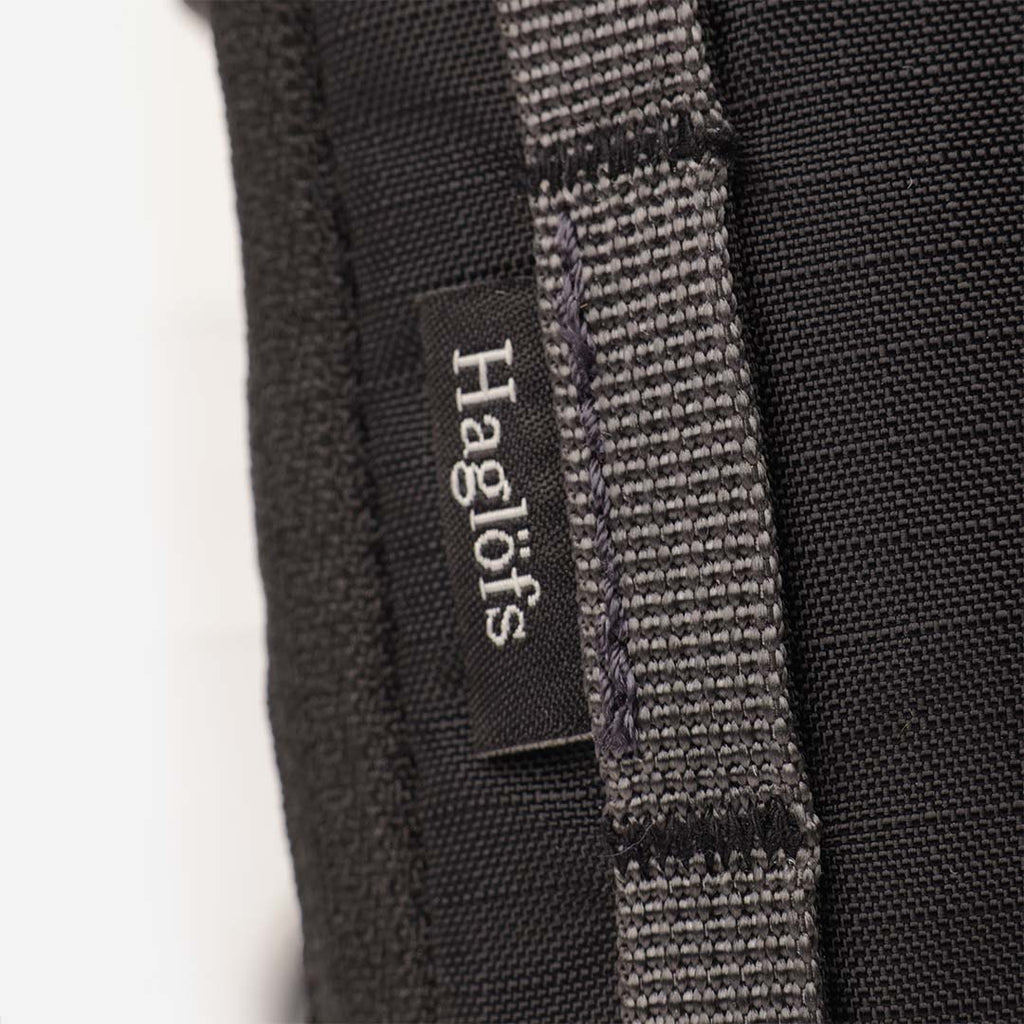 Haglofs Tight Pocket Bag, True Black Magnetite, Detail Shot 3