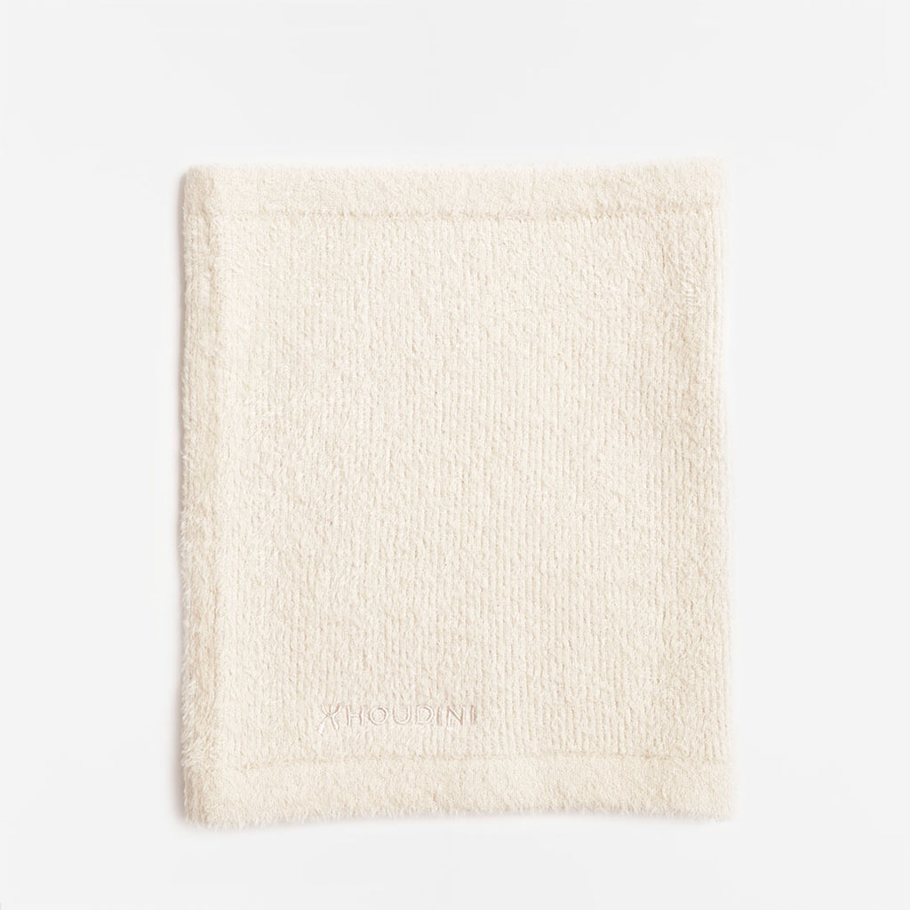 Houdini Lykan Neck Gaiter, Foggy Mountain, Detail Shot 1