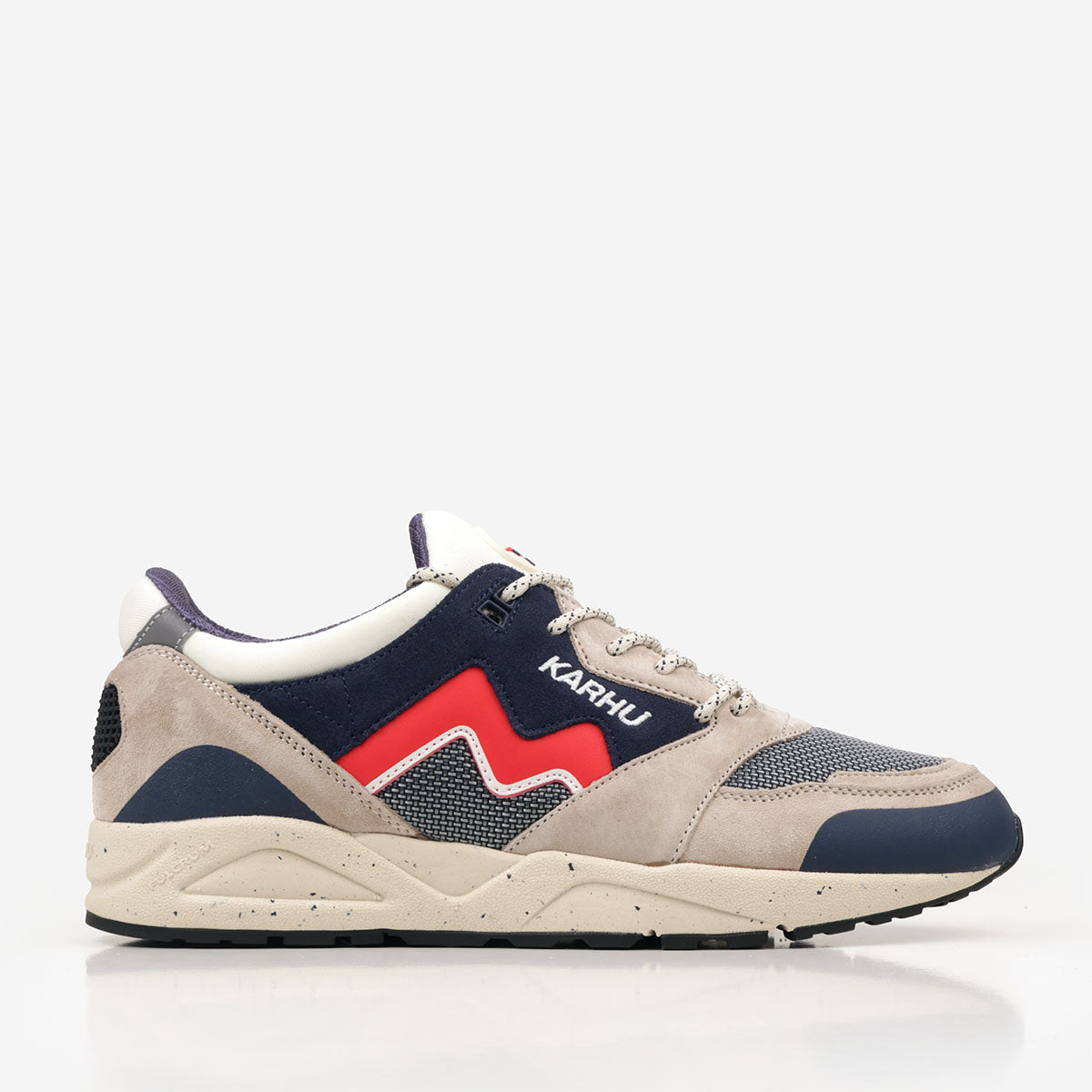 Karhu Aria 95 Shoes, Silver Lining Fiery Red, Detail Shot 1