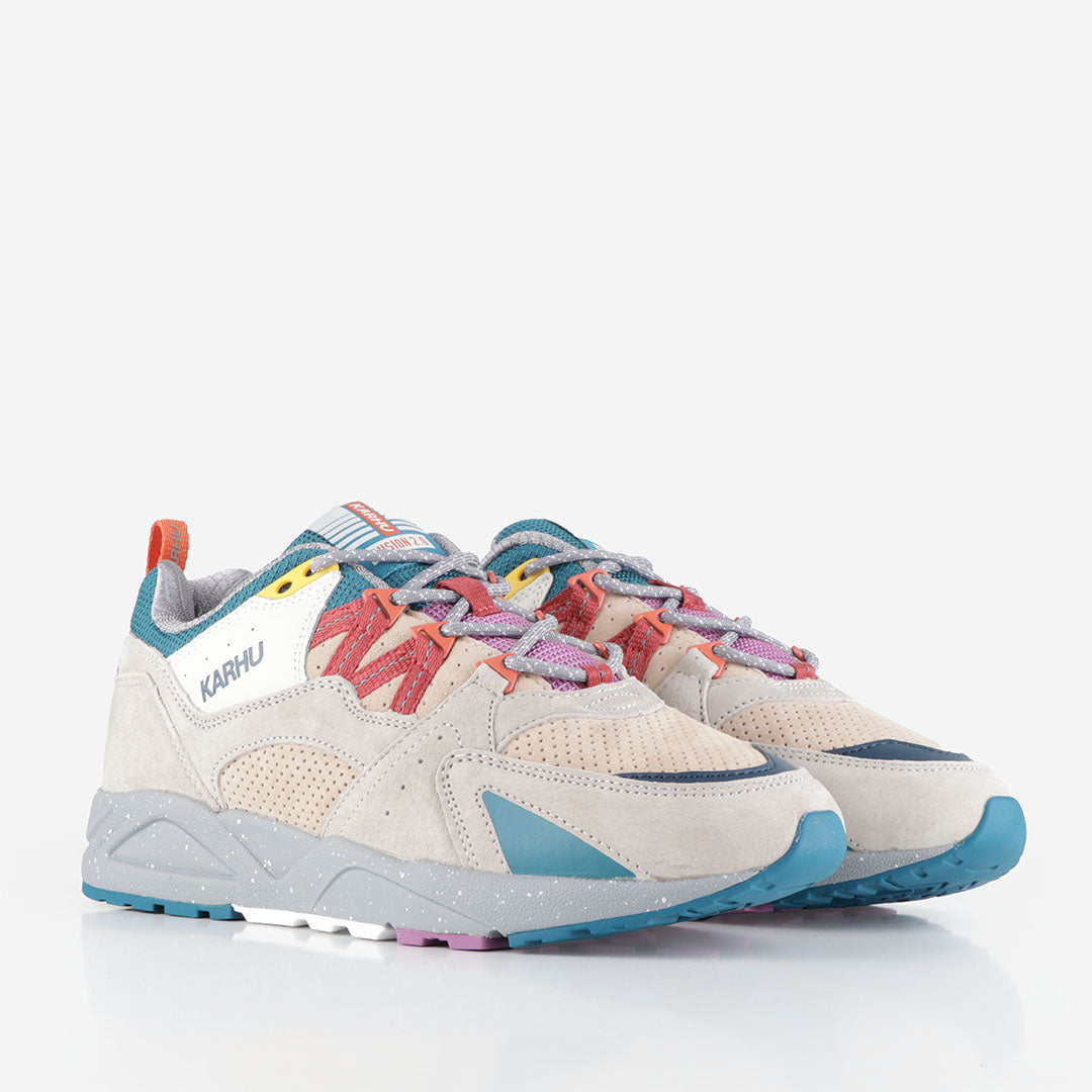 Karhu Fusion 2.0 'Adventure-Spirited Pack' Shoes, Silver Lining Mineral Red, Detail Shot 2