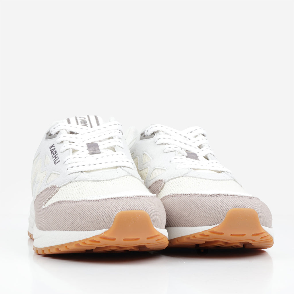 Karhu Legacy 96 Shoes, Atmosphere White Asparagus, Detail Shot 2