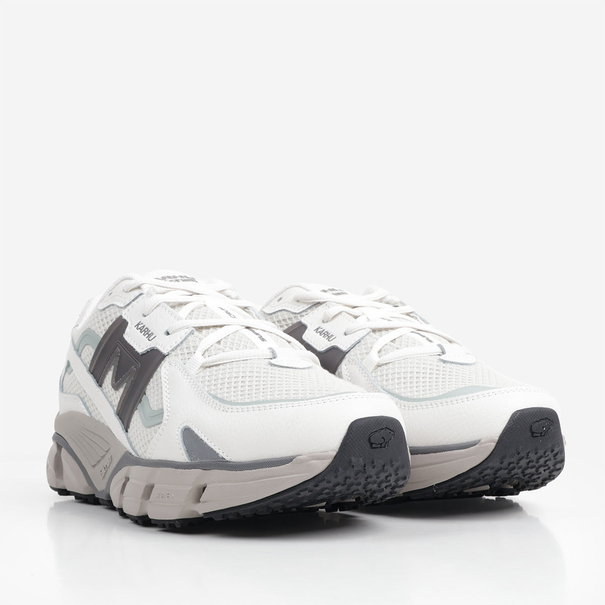 Karhu Super Fulcrum Shoes, Blanc de Blanc Dark Gull Grey, Detail Shot 2