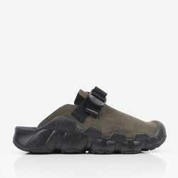 thumbnail Keen Hyperport Clog Leather Shoes, Sea Turtle Black, Detail Shot 1