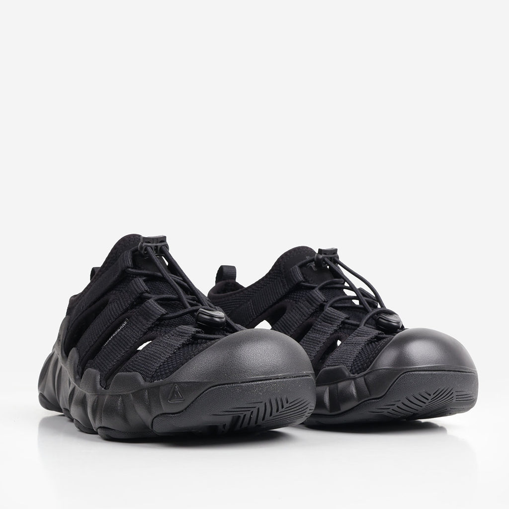 Keen x Snow Peak Hyperport H2 Shoes, SP Triple Black, Detail Shot 2