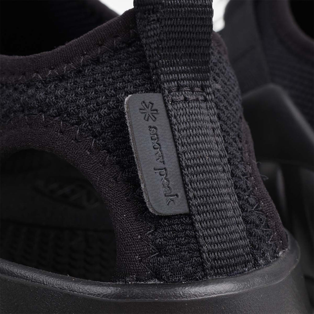 Keen x Snow Peak Hyperport H2 Shoes, SP Triple Black, Detail Shot 4