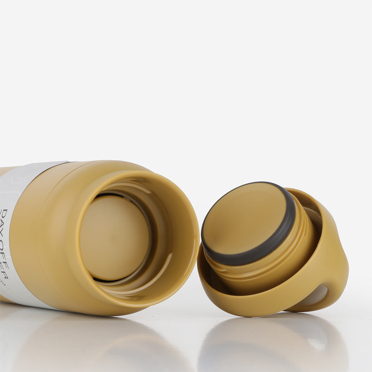 Kinto Day off Tumbler 500ml, Yellow, Detail Shot 2