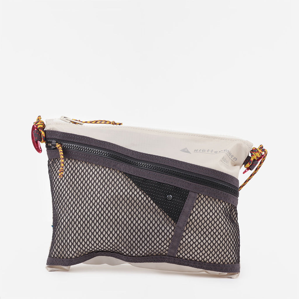 Klattermusen Algir Medium Accessory Bag, Putty Grey, Detail Shot 1