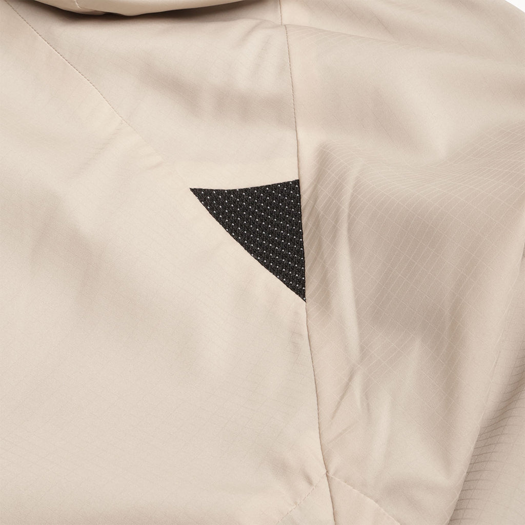 Klattermusen Drifa Hood Jacket, Fossil Tan, Detail Shot 7