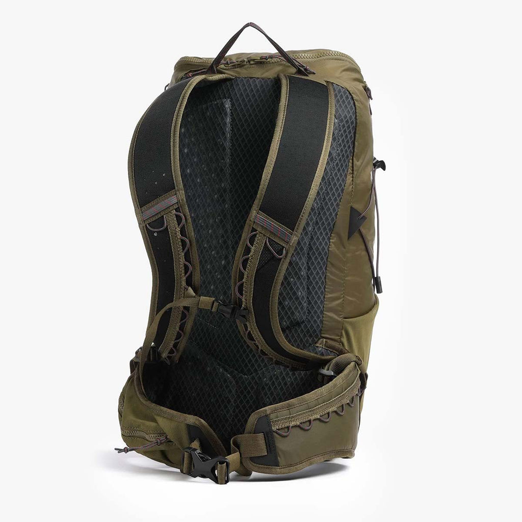 Klattermusen Gilling Backpack 20L, Olive, Detail Shot 2