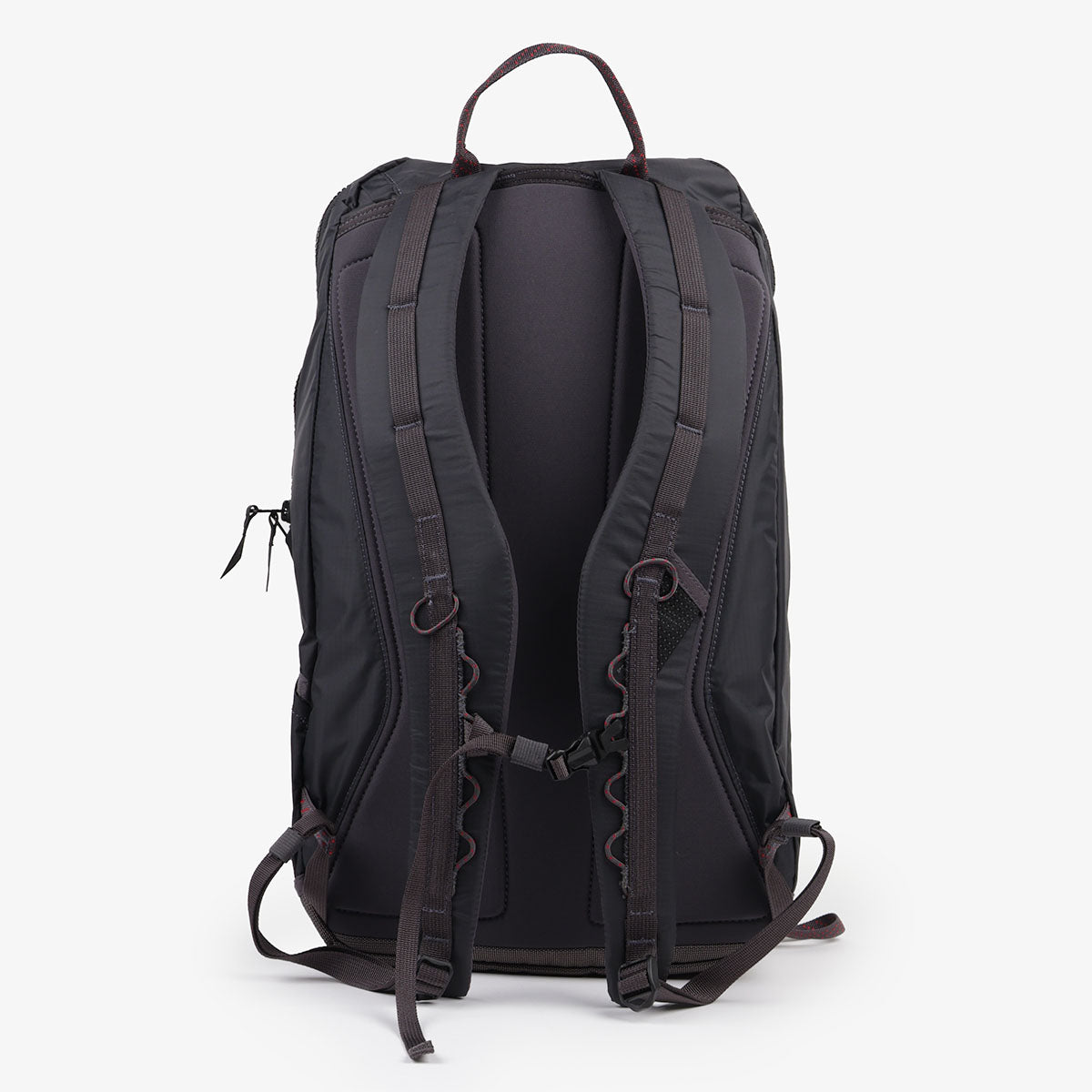 Klattermusen Gjalp Backpack 18L, Raven, Detail Shot 3