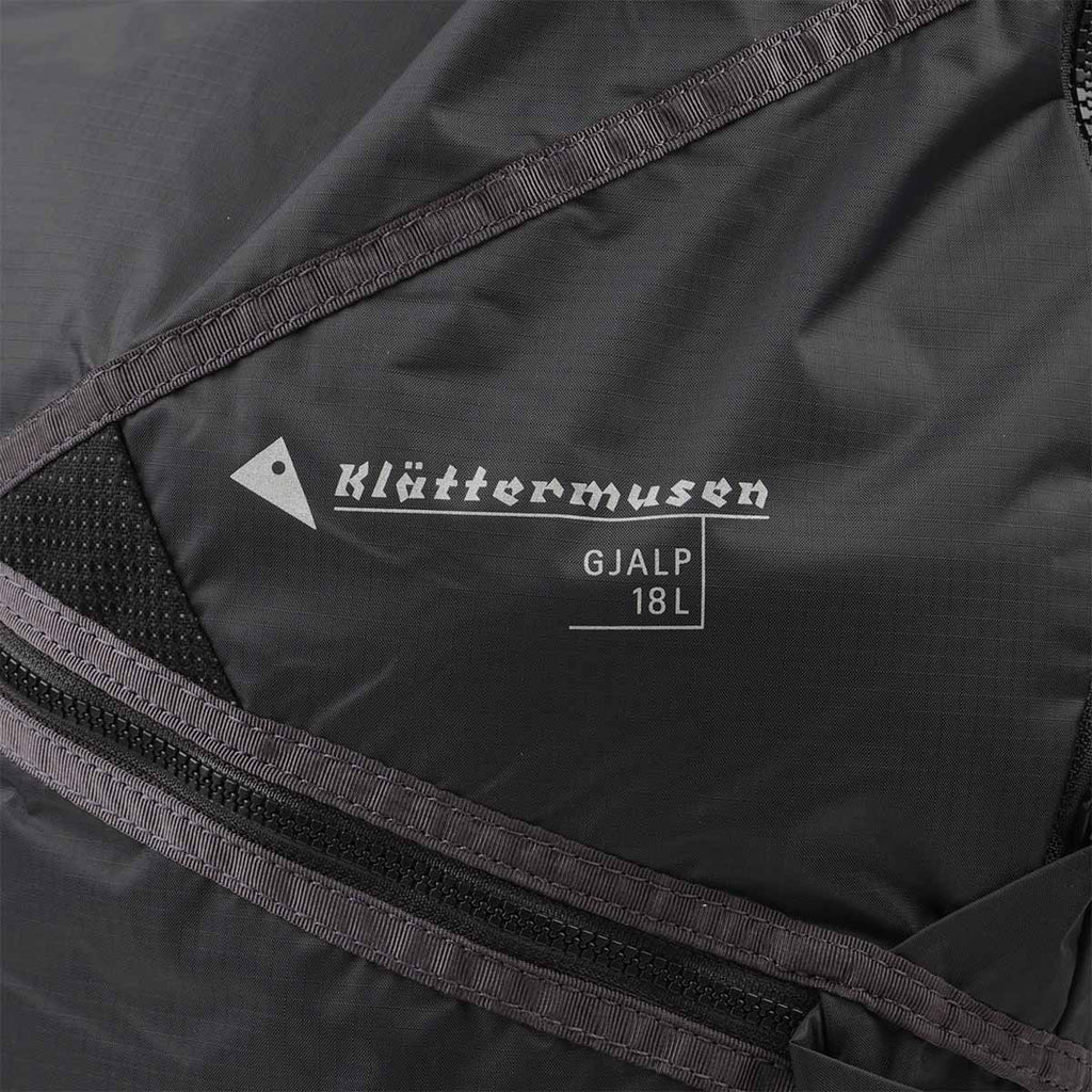 Klattermusen Gjalp Backpack 18L, Raven, Detail Shot 4