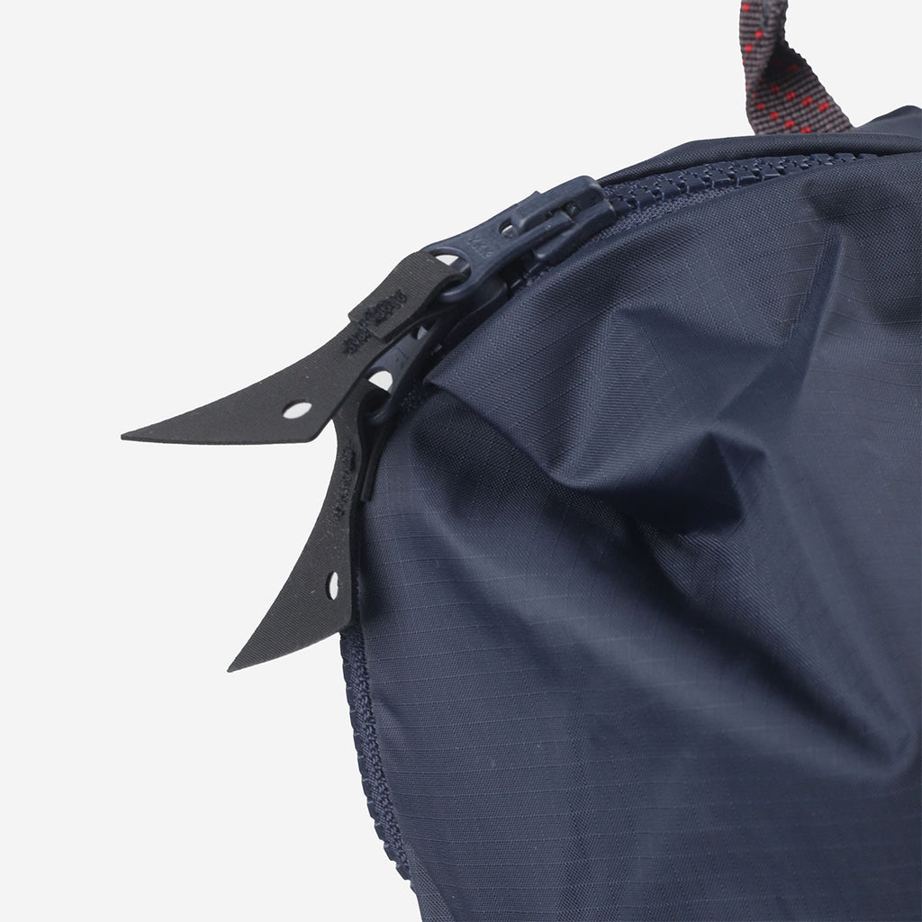 Klattermusen Gjalp Backpack 18L, Indigo Blue, Detail Shot 5