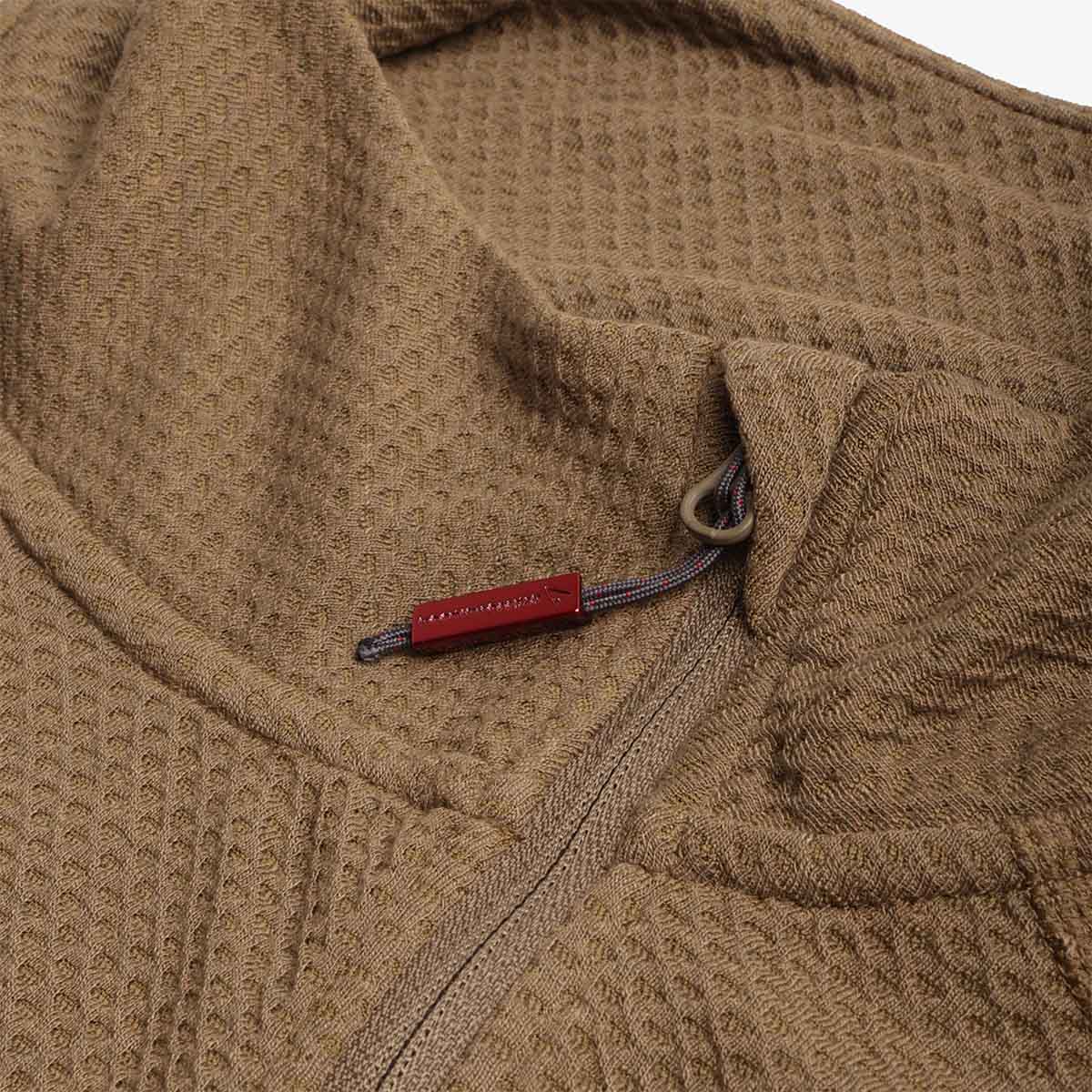 Klattermusen Huge Half Zip Sweater, Olive, Detail Shot 4